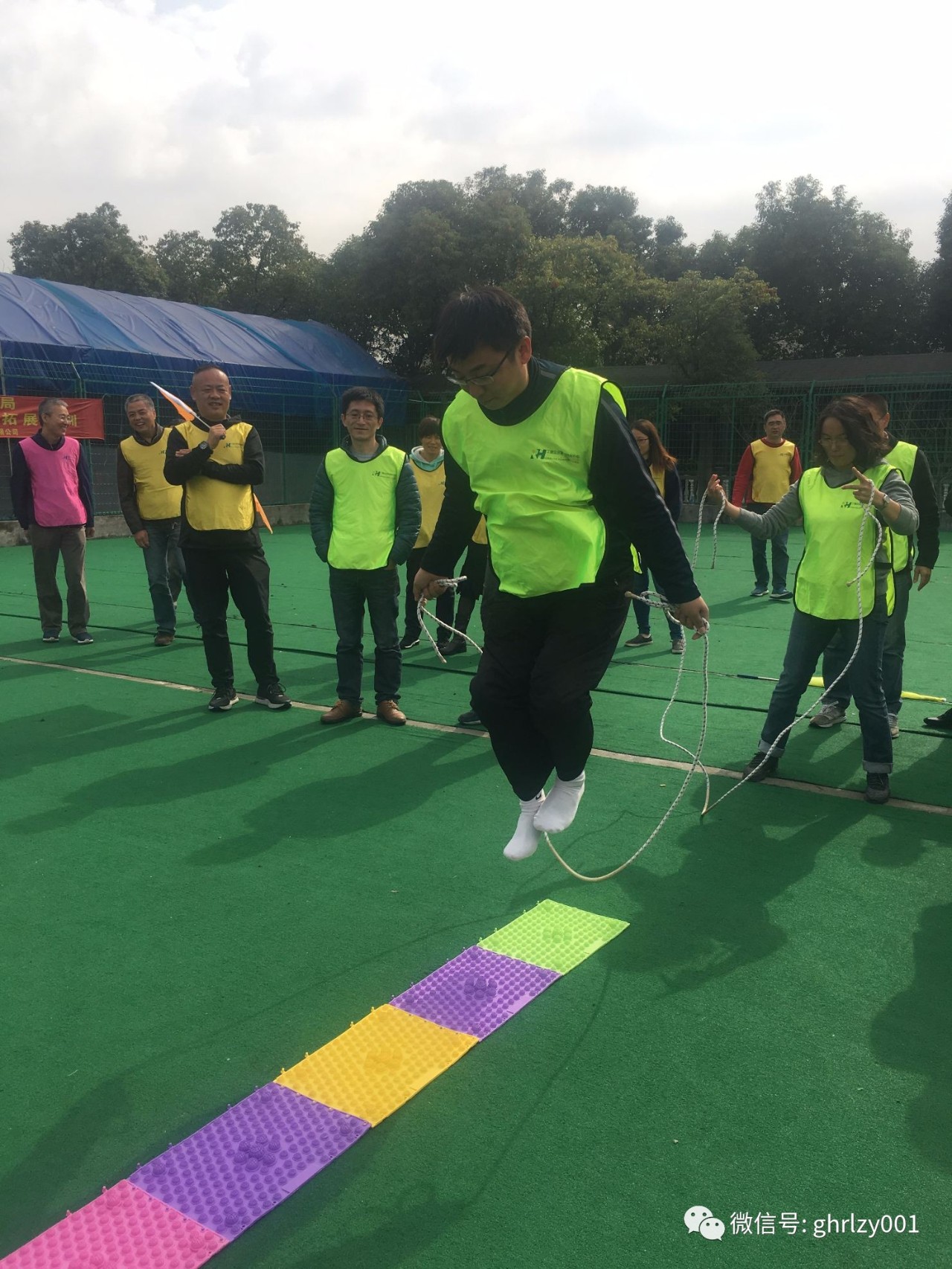 新奥尔良鹈鹕冲刺阶段远射贴柱；志在德国杯名次提升；引发热议；团队化学反应显著
