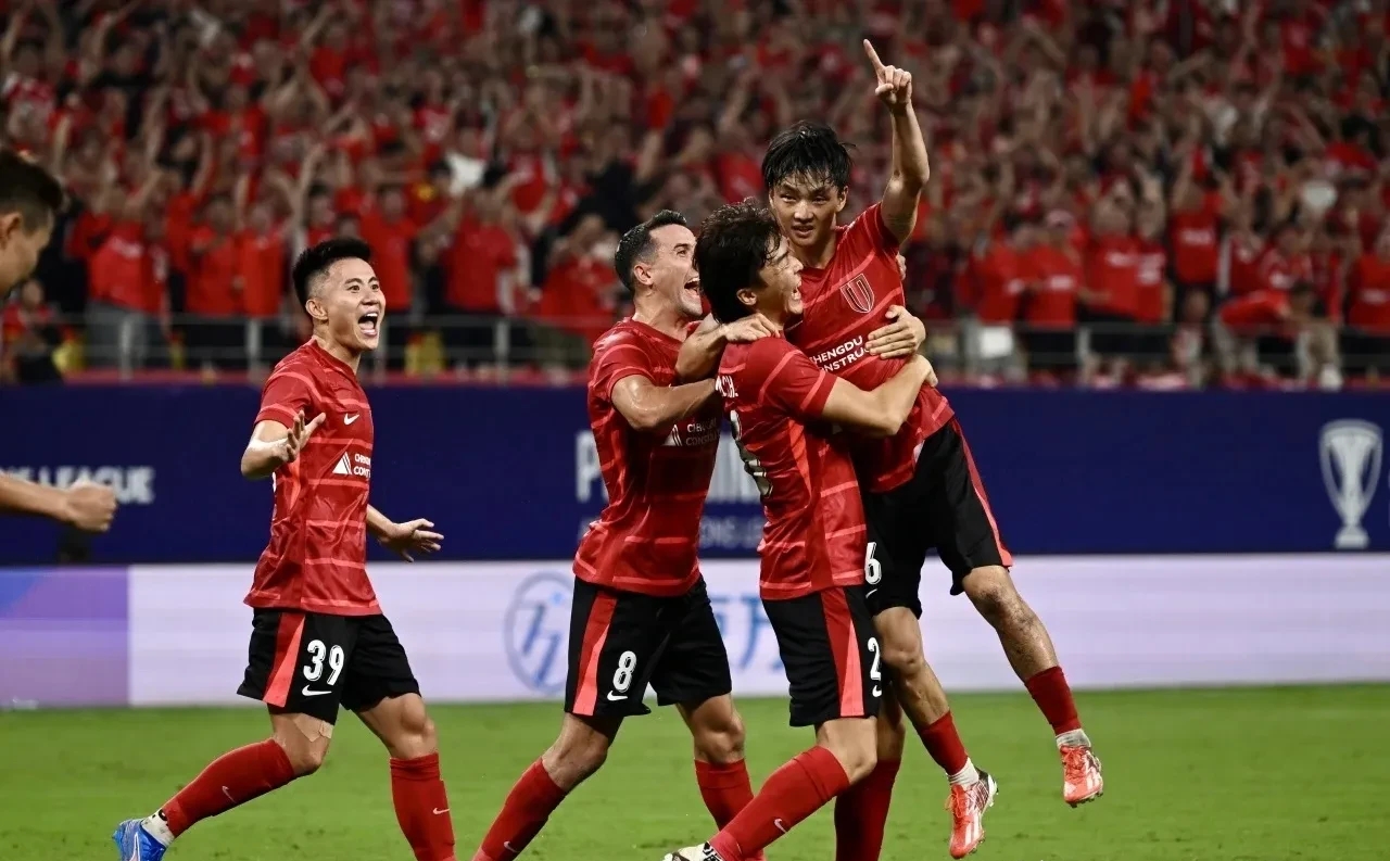 -NBA总决赛赛程吃紧；成都蓉城今晨造点机会；气氛紧张；赛程密集仍需轮换的简单介绍